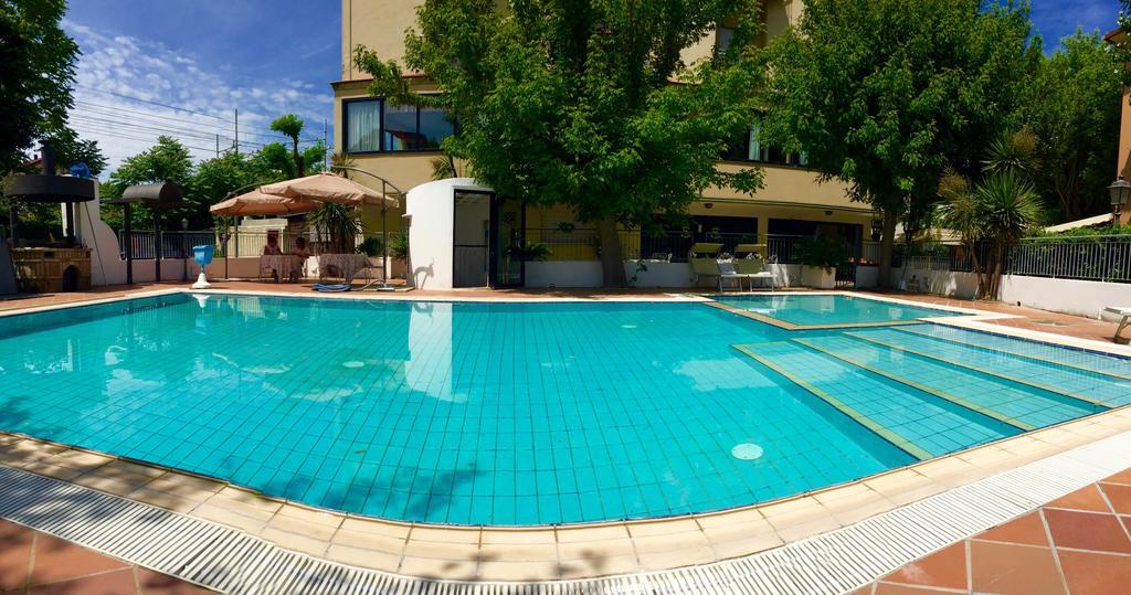 Hotel Mehari Riccione Ngoại thất bức ảnh