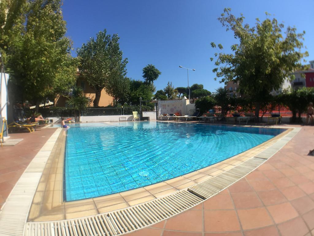 Hotel Mehari Riccione Ngoại thất bức ảnh