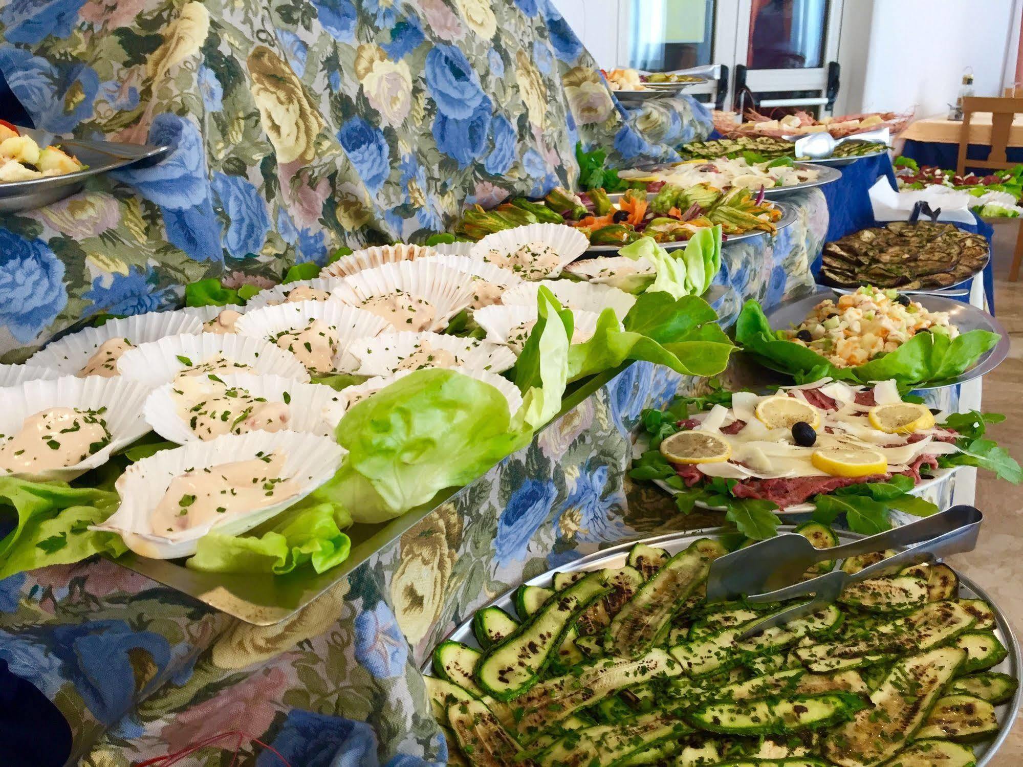 Hotel Mehari Riccione Ngoại thất bức ảnh