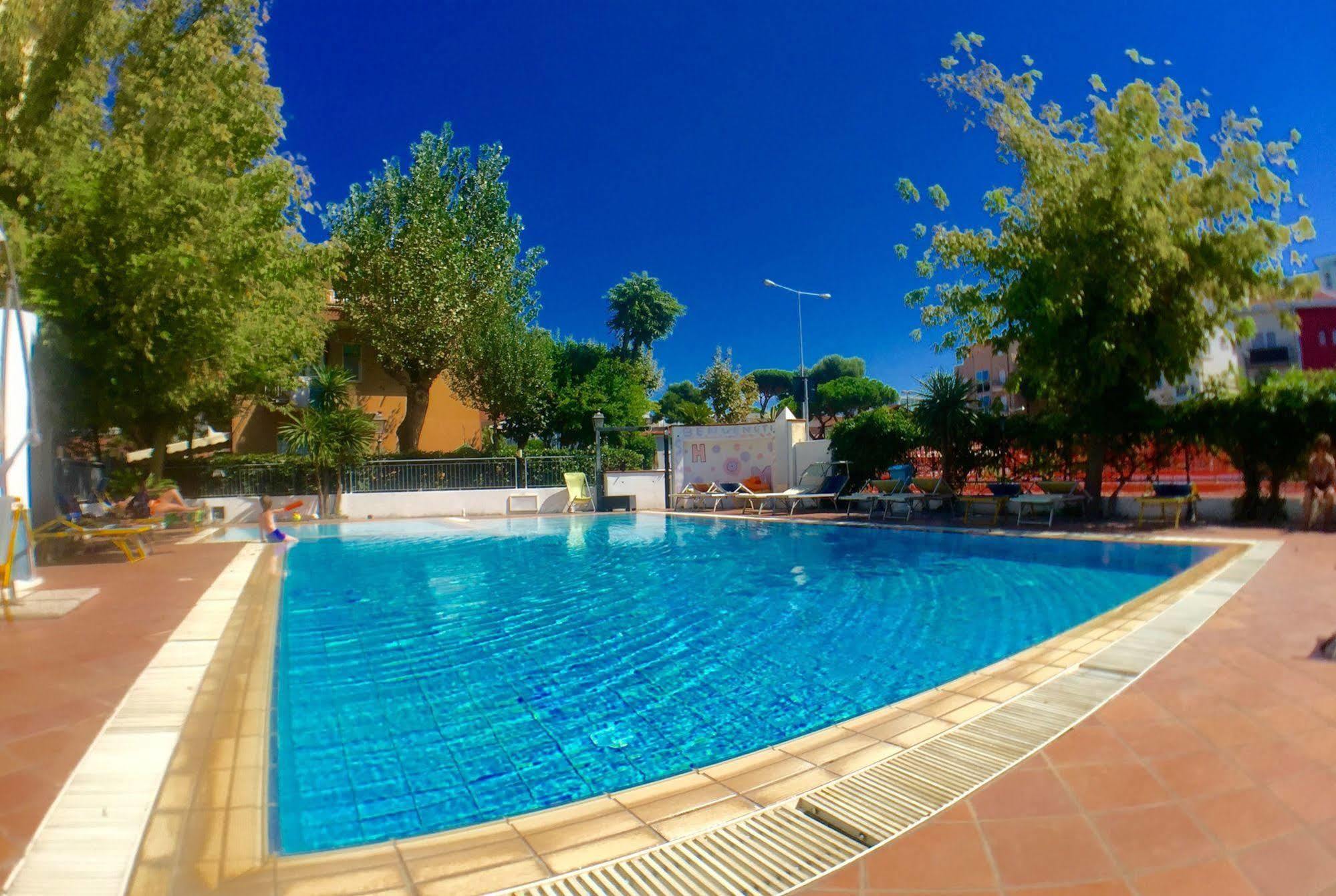 Hotel Mehari Riccione Ngoại thất bức ảnh
